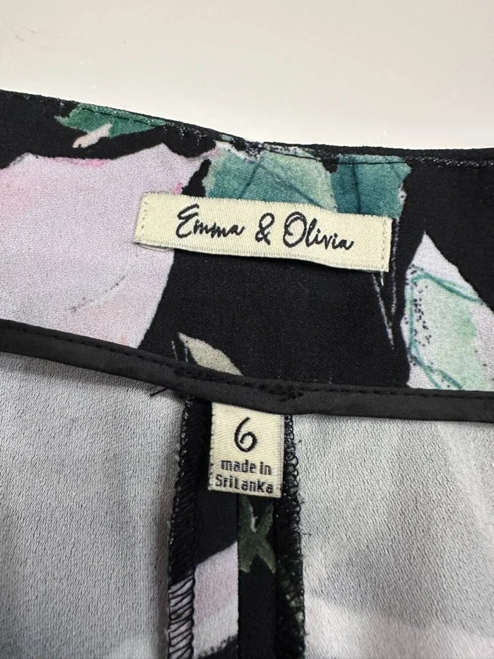 Emma & Olivia Black Floral Print Blazer (M) & Matching Trousers (6) Set